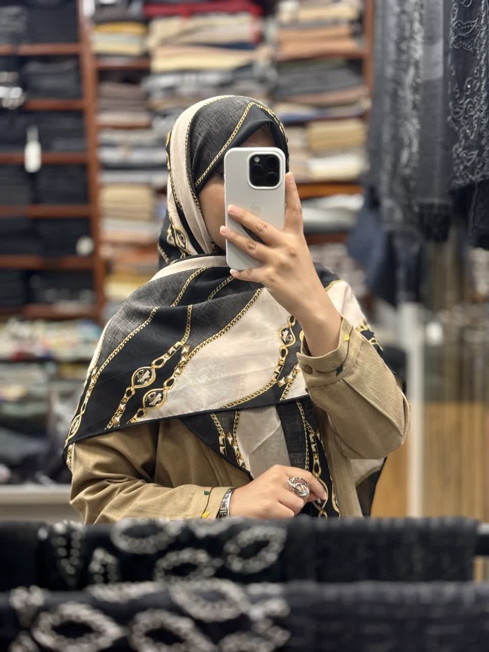 روسری حریر