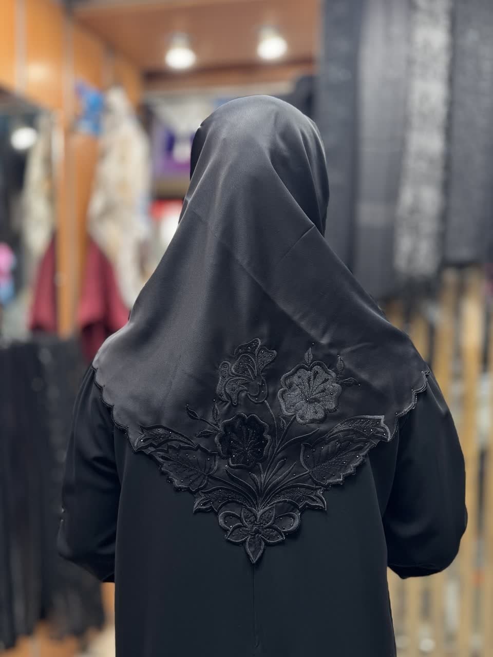 روسری ابریشم مشکی - Image 2